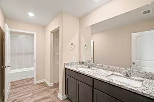 364 Ridgeland Oaks Dr, Fort Worth, TX 76120 - Photo 26