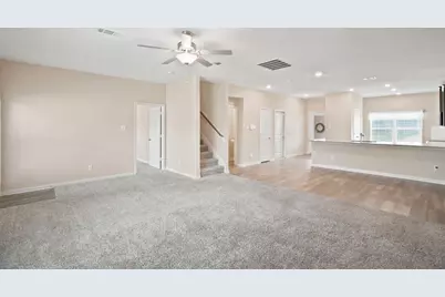 364 Ridgeland Oaks Drive, Fort Worth, TX 76120 - Photo 14
