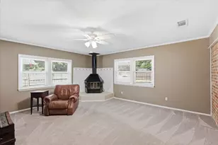 112 Diane Dr, Sanger, TX 76266 - Photo 12