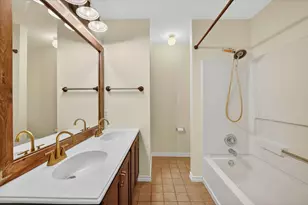 4909 Lansdale Dr, Flower Mound, TX 75028 - Photo 12