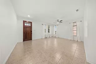 741 Jewelflower Dr, DeSoto, TX 75115 - Photo 6