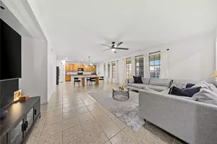 741 Jewelflower Dr, DeSoto, TX 75115 - Photo 14