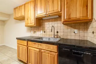 2906 Harvard St N, Irving, TX 75062 - Photo 18