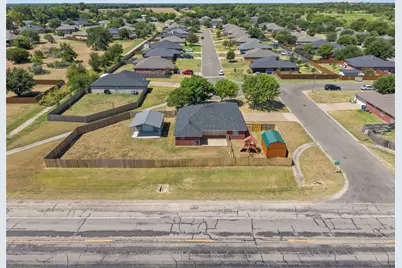 10805 Snow Pea Drive, Waco, TX 76708 - Photo 36