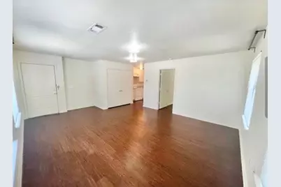 932 Fannin Street, Denton, TX 76201 - Photo 2