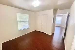 932 Fannin St, Denton, TX 76201 - Photo 4