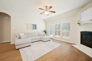 10104 Long Branch Dr, McKinney, TX 75071 - Photo 8