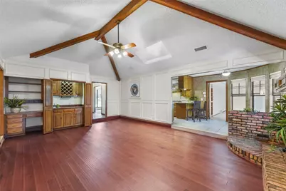 2323 Brookside Drive, Arlington, TX 76012 - Photo 6