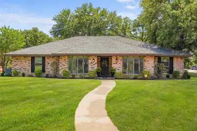 2323 Brookside Drive, Arlington, TX 76012 - Photo 1