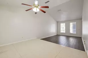 4913 Westlake Dr, Fort Worth, TX 76132 - Photo 6