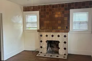 1138 Pioneer Dr, Dallas, TX 75224 - Photo 2
