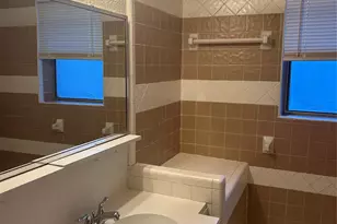 1138 Pioneer Dr, Dallas, TX 75224 - Photo 6