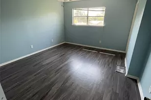 529 E Norwood Cir, Arlington, TX 76013 - Photo 12