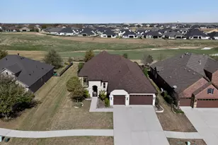 8708 Crestview Dr, Denton, TX 76207 - Photo 2