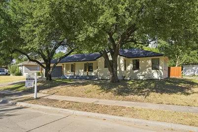 802 Ranier Circle, Garland, TX 75041 - Photo 2