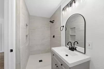 802 Ranier Circle, Garland, TX 75041 - Photo 22