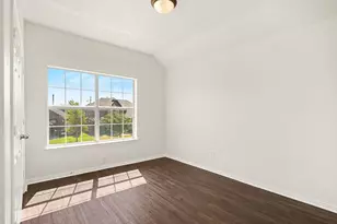 9721 Mcfarring Dr, Fort Worth, TX 76244 - Photo 18