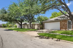 1600 Forest Glen Ct, Pantego, TX 76013 - Photo 30