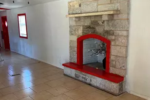 3006 Mesquite Dr, Granbury, TX 76048 - Photo 6