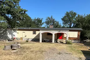 3006 Mesquite Dr, Granbury, TX 76048 - Photo 1