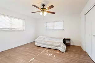 2304 Shady Brook Dr, Bedford, TX 76021 - Photo 18