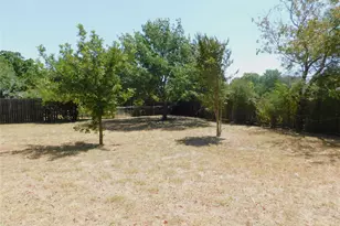 404 Woodson Cir, Denton, TX 76209 - Photo 24