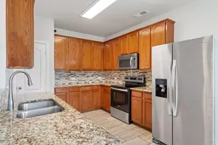141 Tomahawk Dr, Greenville, TX 75402 - Photo 10