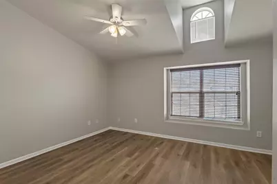 8015 Ederville Circle, Fort Worth, TX 76120 - Photo 8