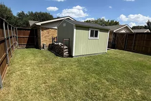 2317 Glenbrook Meadows Dr, Garland, TX 75040 - Photo 14