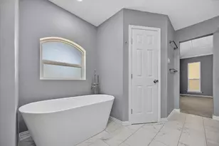1905 Country Club Dr, Plano, TX 75074 - Photo 22