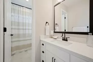 8201 McKenzie Ct, Frisco, TX 75036 - Photo 32