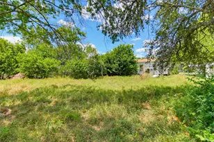 333 Pecan Dr NE, Mcqueeney, TX 78123 - Photo 4