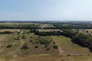 676 Homer Young, Axtell, TX 76624 - Photo 4