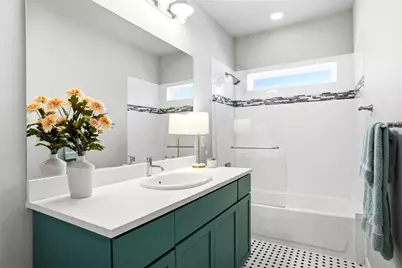 1300 Worthington Street, Grapevine, TX 76051 - Photo 22