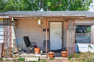 1407 N Main St, Carrollton, TX 75006 - Photo 4