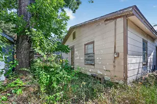 1407 N Main St, Carrollton, TX 75006 - Photo 26