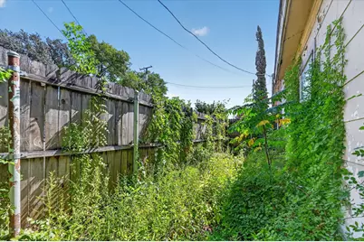 1407 N Main Street, Carrollton, TX 75006 - Photo 28