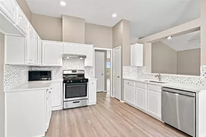7053 Northpointe Drive, The Colony, TX 75056 - Photo 12