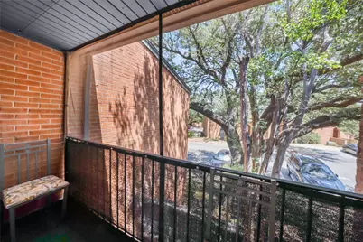 552 E Avenue J #D, Grand Prairie, TX 75050 - Photo 16