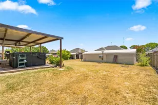601 Sapphire Blvd, Hewitt, TX 76643 - Photo 22