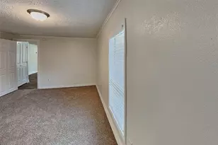 517 Isbell Rd, Fort Worth, TX 76114 - Photo 4