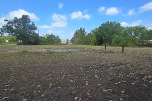 210 Kelly Ln, Seven Points, TX 75143 - Photo 2