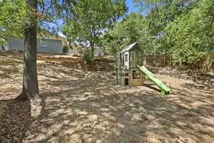 110 Oak Ridge Terrace, Weatherford, TX 76086 - Photo 16