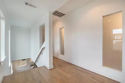 4634 Virginia Avenue, Dallas, TX 75204 - Photo 12