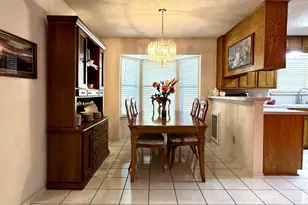 713 Owens Dr, Crowley, TX 76036 - Photo 6