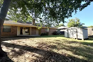 713 Owens Dr, Crowley, TX 76036 - Photo 28