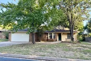 713 Owens Dr, Crowley, TX 76036 - Photo 1