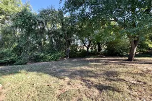 713 Owens Dr, Crowley, TX 76036 - Photo 30