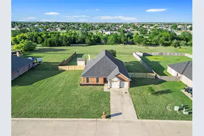 105 Southview Drive, Fate, TX 75189 - Photo 1