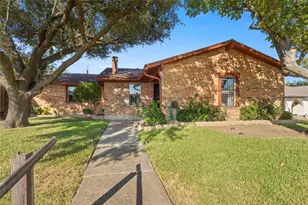 1646 Savage Dr, Mesquite, TX 75149 - Photo 1